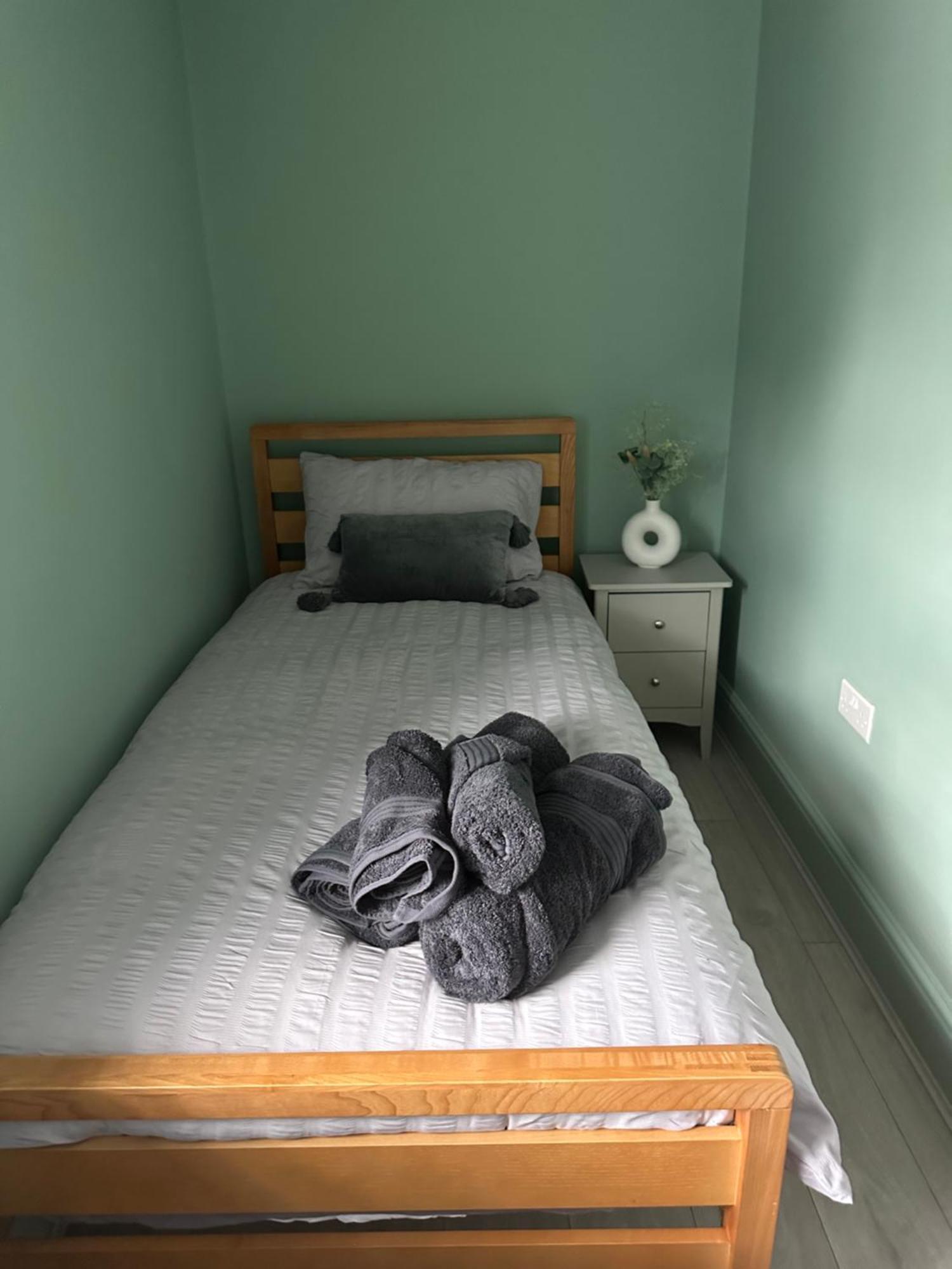 The Angel Inn Troed-y-rhiw Bagian luar foto